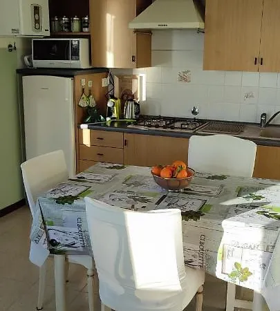 Apartman A Prima Vista !! Mortola *