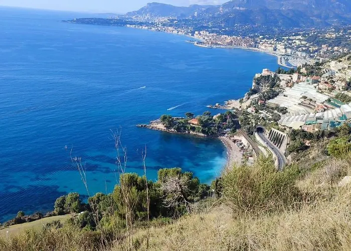 A Prima Vista !! Mortola 아파트