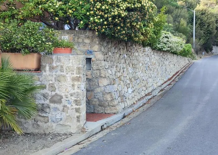 A Prima Vista !! Mortola 아파트